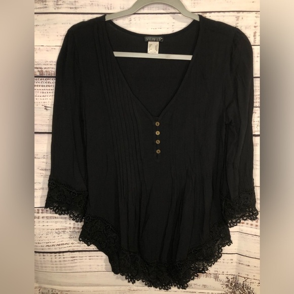 VENUS Black Bell Sleeve Blouse with Asymmetrical Hem - Picture 4 of 14